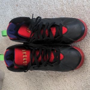 Marvin the Martian Jordans Retro 7